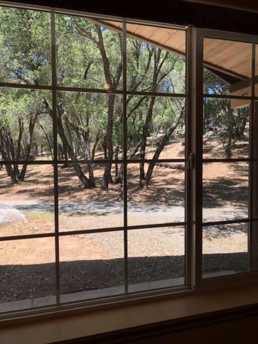 Wonky Donkey Den 30 Mi To Yosemite Arch Entrance